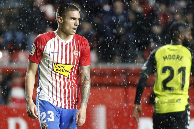 El Sporting de Gijón cae derrotado en casa ante el Tenerife (Foto: Luis Manso).