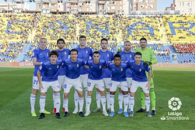 Once del Real Oviedo ante Las Palmas (Foto: LaLiga).