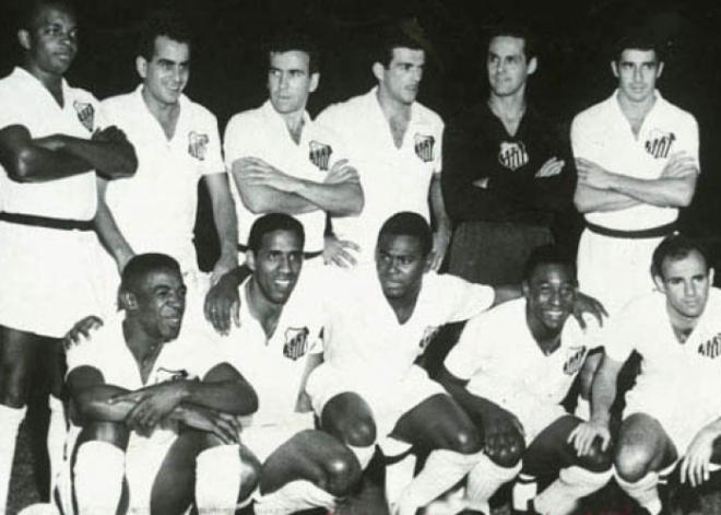 Once del Santos campeón de la Libertadores en el 62.