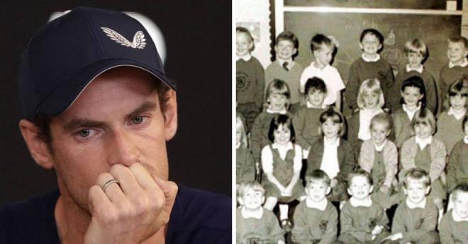 Andy Murray, en rueda de prensa, junto a una foto de los niños de la escuela de Dunblane antes del tiroteo.