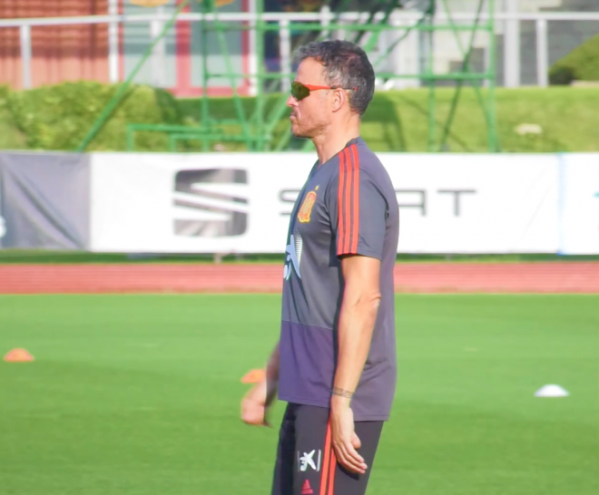 Luis Enrique, en un entrenamiento de la selección española.