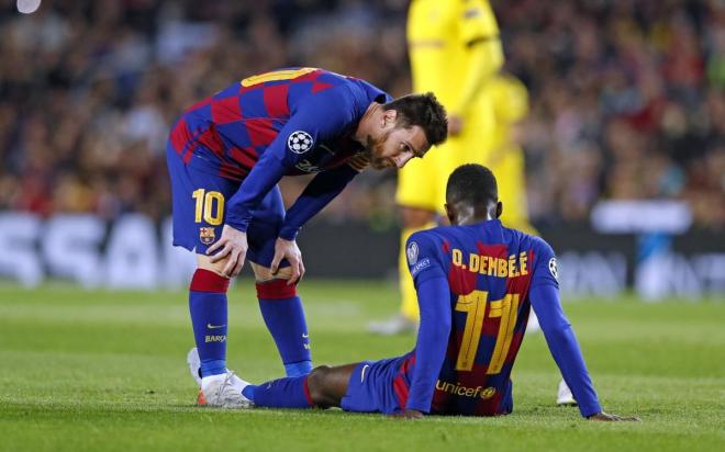 Messi se interesa por el estado de Ousmane Dembélé en el Barcelona-Borussia Dortmund (Foto: FCB).