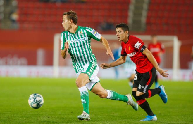 Canales con la pelota (foto: RBB).