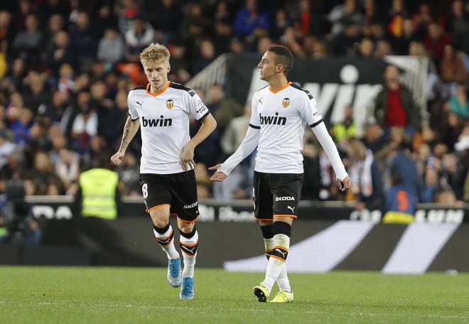 Rodrigo volvió a marcar en Mestalla tras ocho meses (Foto: David González)