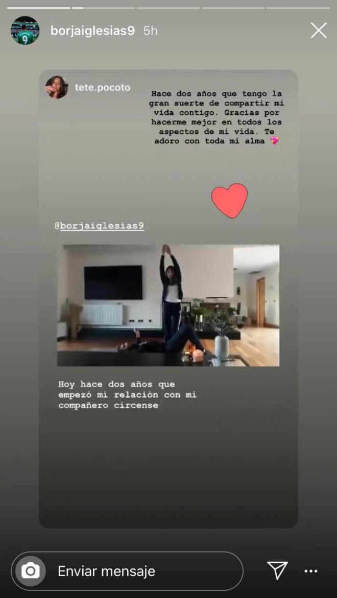 Borja Iglesias y su novia, Teresa Refojo, intercambian mensajes en Instagram por su segundo aniversario.