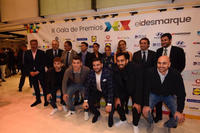 Comitiva del Real Betis en los Premios DEX (Foto: Kiko Hurtado).