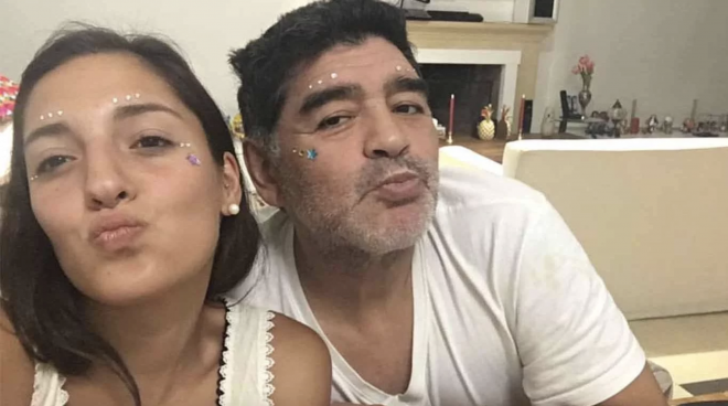 Jana Maradona, junto a su padre (Foto: Instagram @janamaradona).