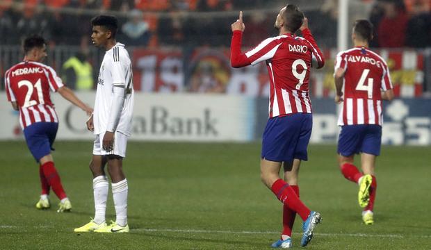 Darío Poveda celebra su gol al Castilla (Foto: M. Ruiz/Atlético de Madrid).