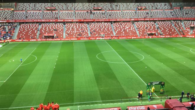 El Molinón acoge el Sporting-Ponferradina.