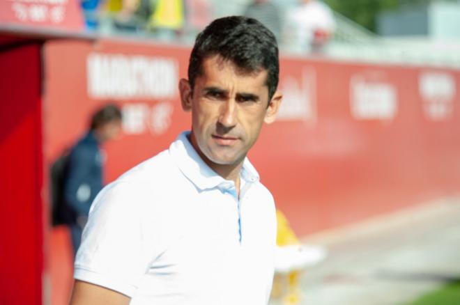 Paco Gallardo, entrenador del Sevilla Atlético. (@CanteraSFC)