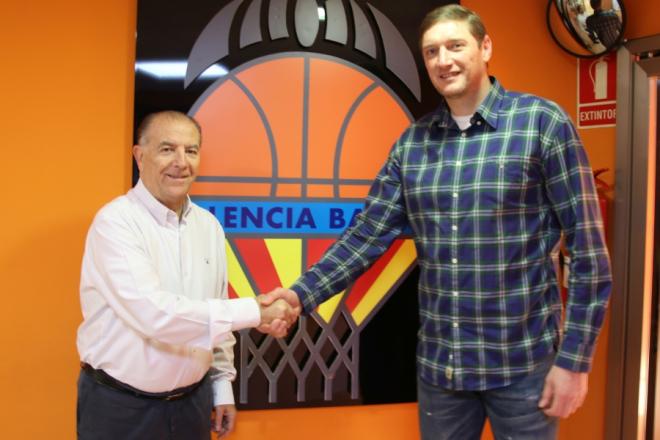 Valencia Basket firma un convenio de colaboración con el BC Rivne