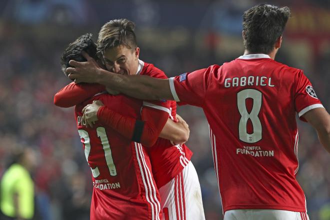 Los jugadores del Benfica festejan un gol (Foto: SLB).