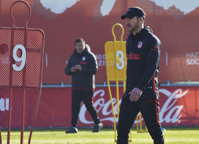 Simeone, en un entrenamiento del Atlético de Madrid (Foto: ATM).