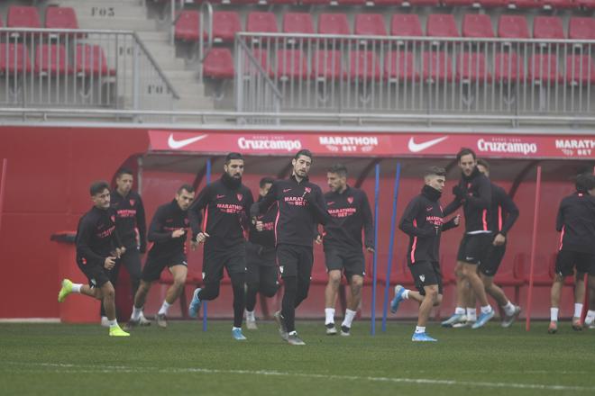 Entrenamiento del Sevilla FC (Foto de Kuko Hurtado).