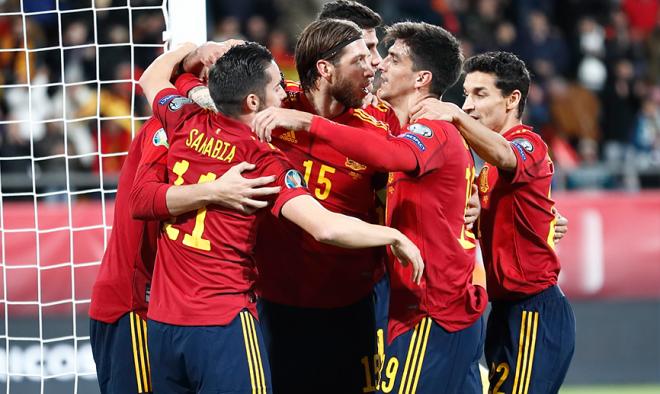 Los jugadores de España celebrando un gol (Vía Selección Española).