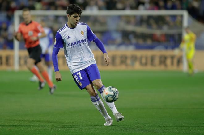 Clemente, durante el Real Zaragoza-Racing de Santander (Foto: Daniel Marzo).