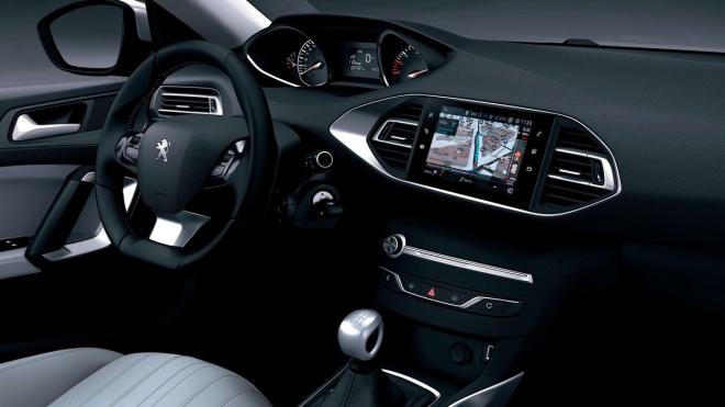 Peugeot 308 interior