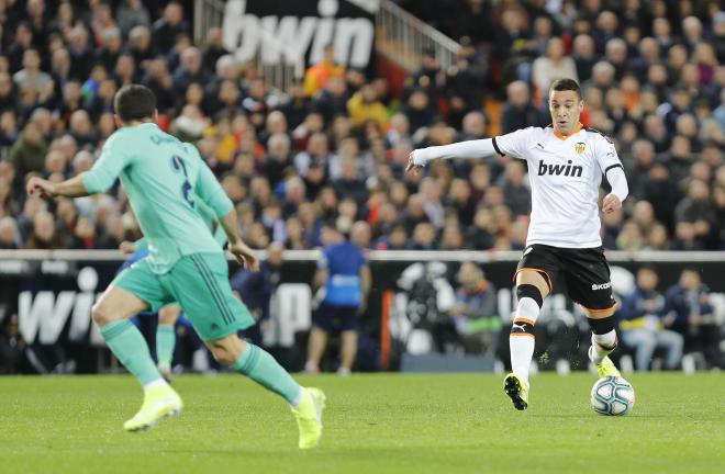 Rodrigo Moreno, durante el Valencia-Real Madrid (Foto: David González)