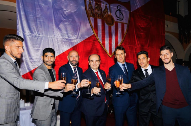 Brindis del Sevilla FC.