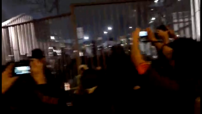 Los radicales de Tsunami Democràtic intentan acceder al Camp Nou.