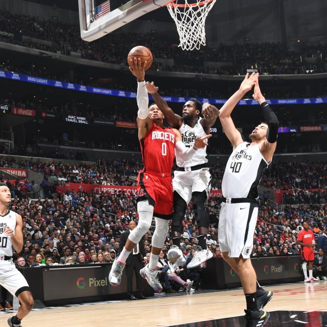 Westbrook fue el máximo anotador de los Rockets en una nueva jornada en la NBA (Foto: @HoustonRockets).