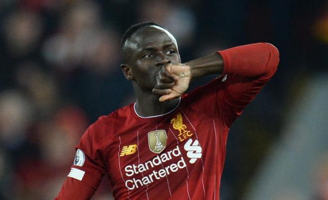 Sadio Mané celebra su gol ante el Wolverhampton con el Liverpool.