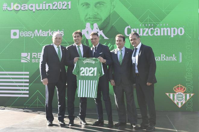 Ángel Haro y Joaquín, en la renovación del portuense (Foto: Kiko Hurtado).