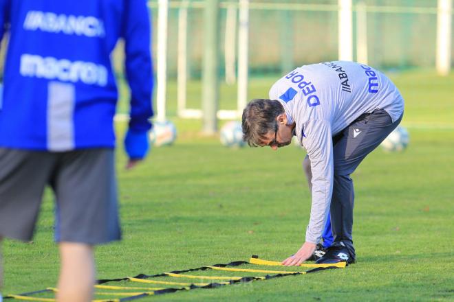 Fernando Vázquez en su regreso a Abegondo (Foto: RCD)