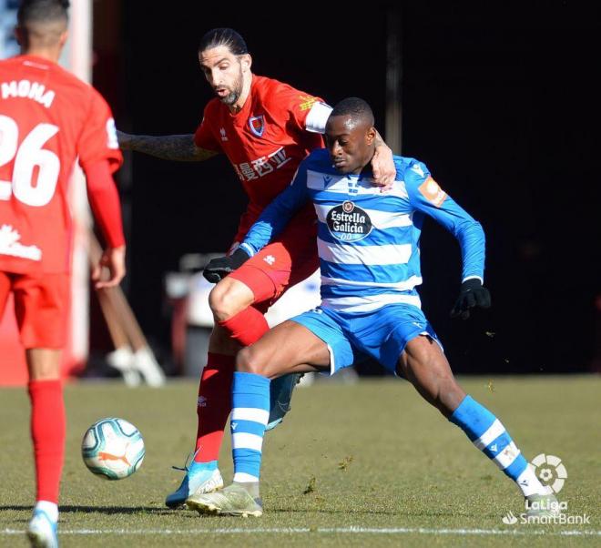 Mujaid,, en un lance del Numancia-Dépor (Foto: LaLiga).