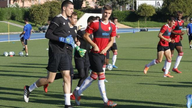 Dragan Rosic, durante un entrenamiento con el Almería (Foto: Diario de Almería).
