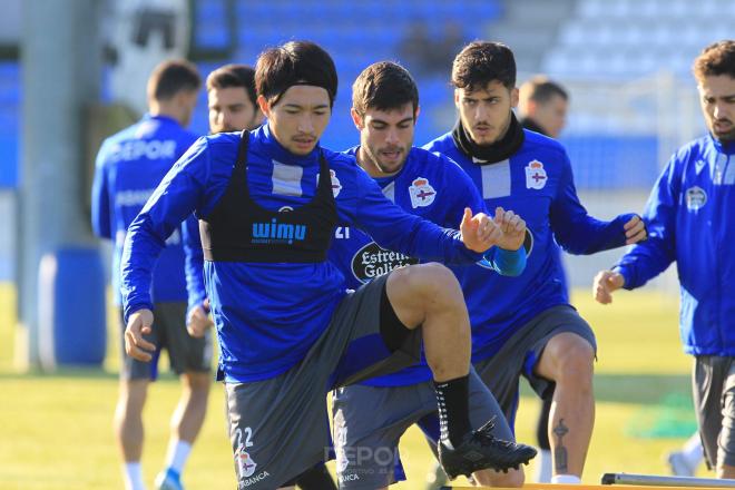 Gaku Shibasaki entrenando en Abegondo (Foto:RCD)