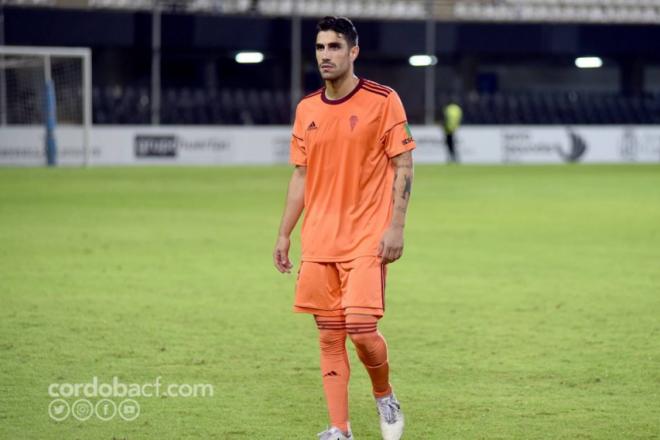 Víctor Ruiz en el Córdoba. (Foto: Córdoba)