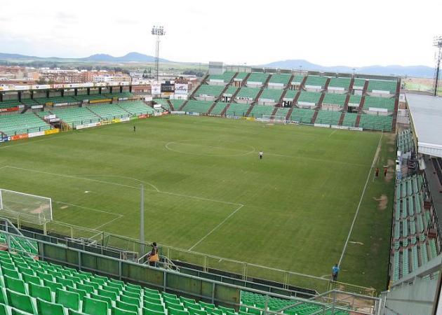 Estadio Romano, campo del Mérida.