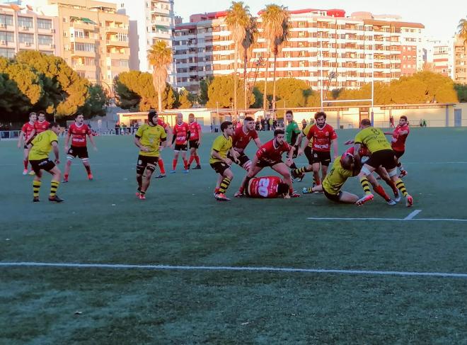 El primer derbi del año del rugby valenciano ha caído del lado del CAU en un partido donde el Tatami