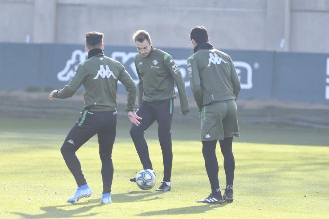 Entrenamiento del Betis para preparar el choque frente a la Real (Foto: Kiko Hurtado).