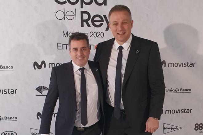 Rafa Pueyo y Pedrag Savovic en el sorteo de la Copa del Rey (Foto: Bilbao Basket).