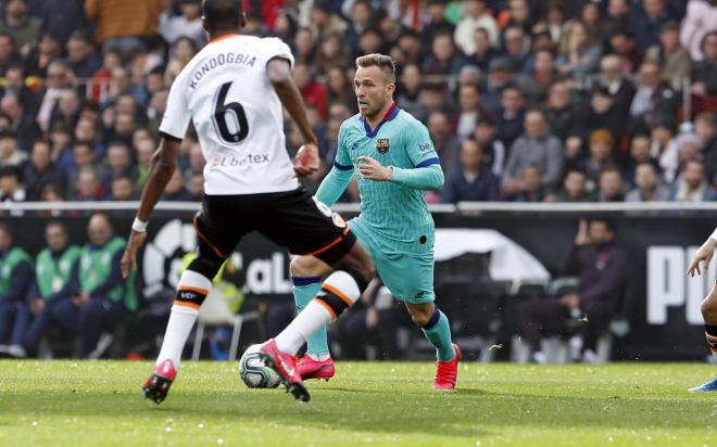 Arthur Melo, durante el Valencia-Barcelona (Foto: FCB).