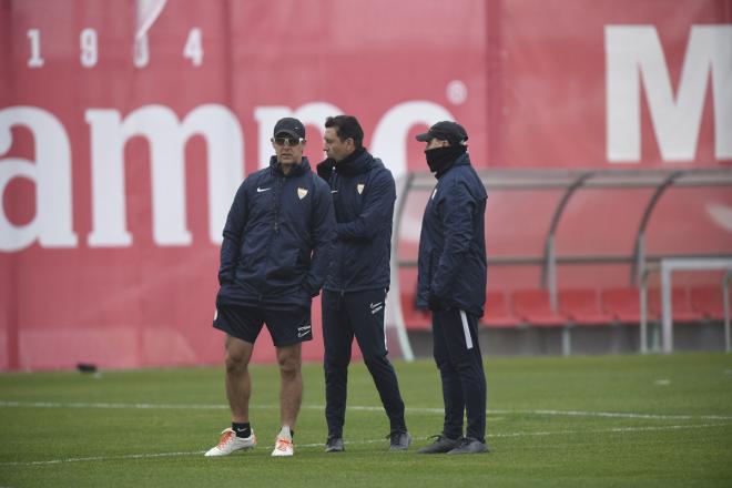 Julen Lopetegui, en el entrenamiento Sevilla FC (Foto: Kiko Hurtado).