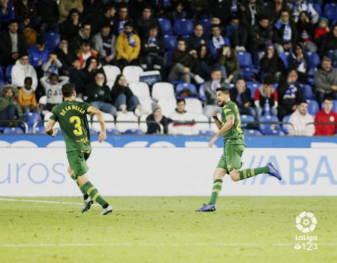 Aythami celebrando su gol contra el Dépor en el estadio de Riazor.