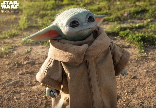 El muñeco a tamaño real de Baby Yoda (Foto: Sideshow).