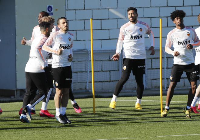 Piccini y Florenzi, novedades en el entrenamiento del Valencia CF (Foto: David González)