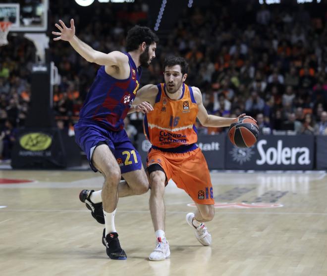 Cruel derrota del Valencia Basket ante el Barça (76-77)
