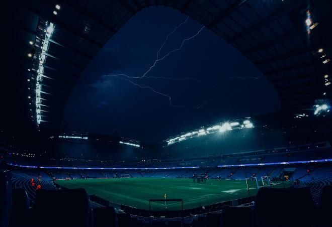La tormenta azota el Etihad Stadium (Foto: MCFC).