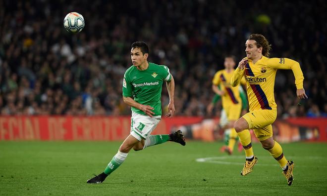 Mandi, en el duelo entre Betis y FC Barcelona (Foto: Kiko Hurtado).