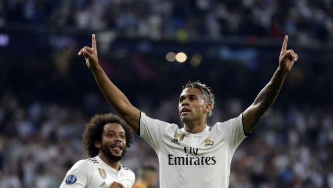 Mariano Díaz celebra un gol con el Real Madrid la pasada temporada (Foto: RMCF).
