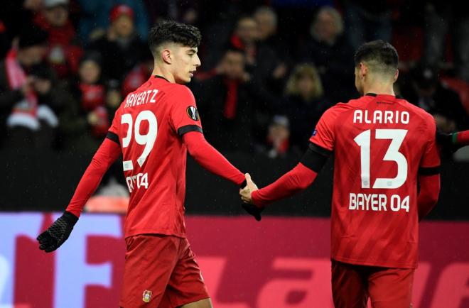 Kai Havertz y Lucas Alario celebran un gol con el Bayer Leverkusen (Foto: Europa League).