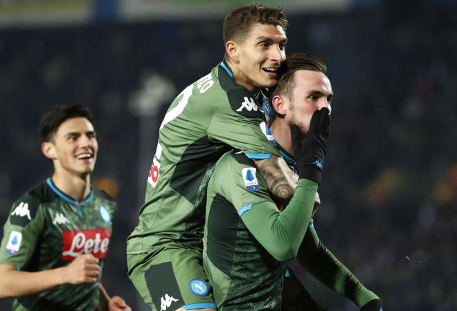 Fabián celebra con sus compañeros su gol en el Brescia-Nápoles (Foto: EFE).