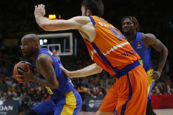 La enorme competitividad de un Valencia Basket lastrado por las lesiones, entre ellas las de dos de