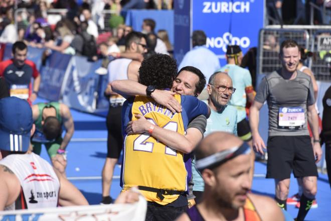 Kobe Bryant también estuvo presente en la Zurich Maratón de Sevilla (Foto: Kiko Hurtado).