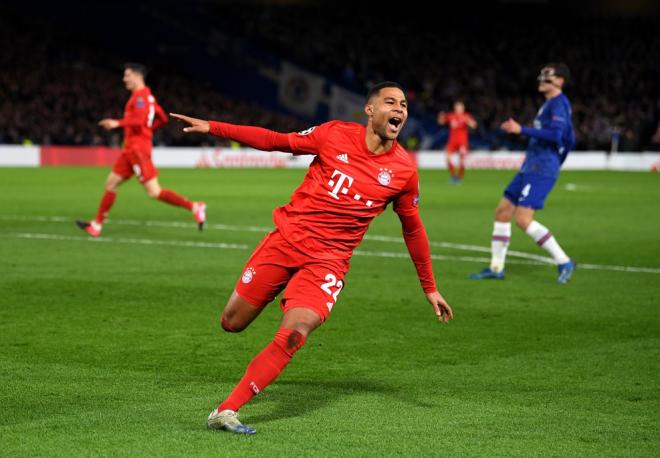 Gnabry celebra uno de sus goles ante el Chelsea (Foto: UEFA).